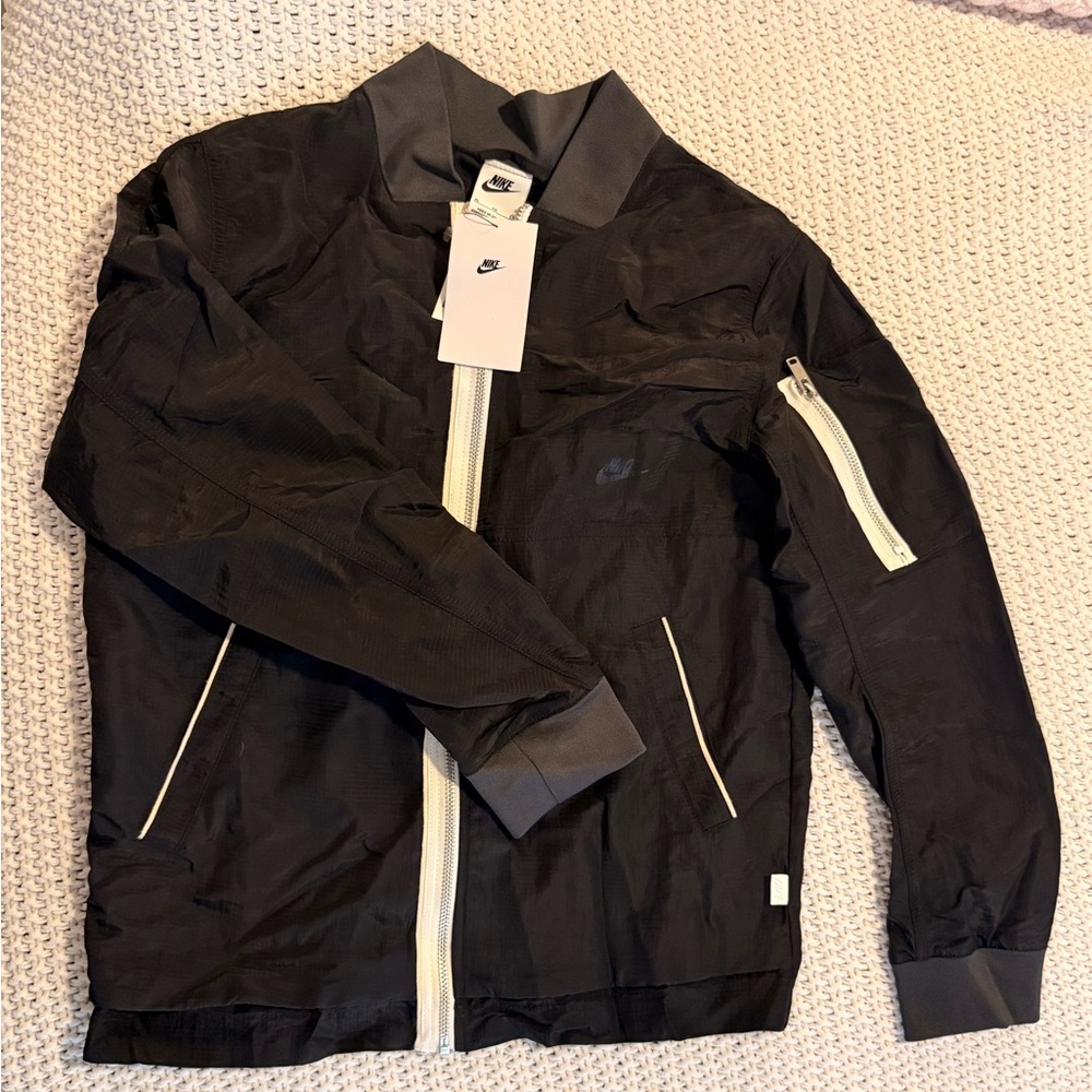 NWT Nike Kids Black Bomber Jacket with White Details - XL - Picture 2 of 5